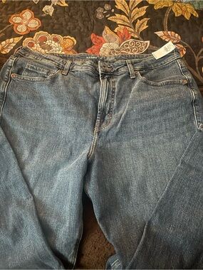 Old Navy Straight Leg Mid Blue Jeans